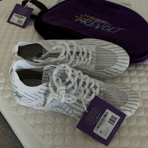 Rebel revolt cheer shoes